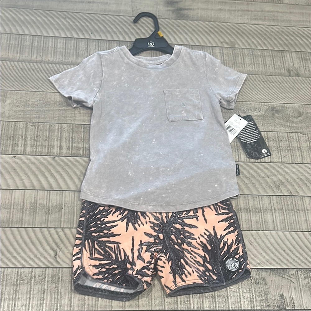 Gray T-Shirt and Patterned Shorts Set